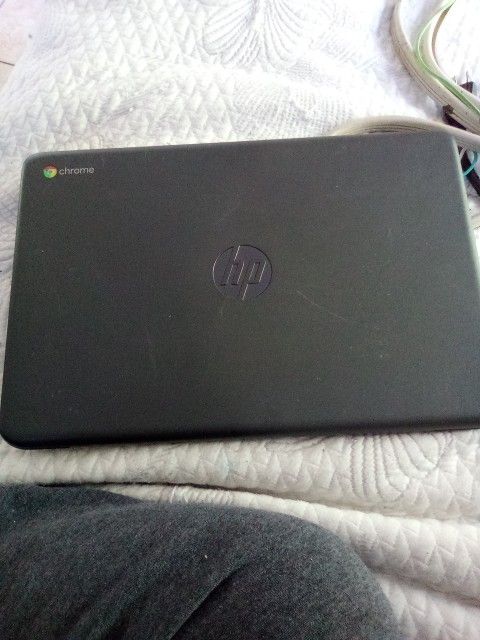 HP Chromebook Black