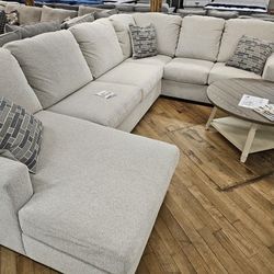 I’m Jon Green, Wayne’s Home Sales Representative🌟 Living Room Furniture Modular Sectional Couch W Chaise 🌟 Color Options 