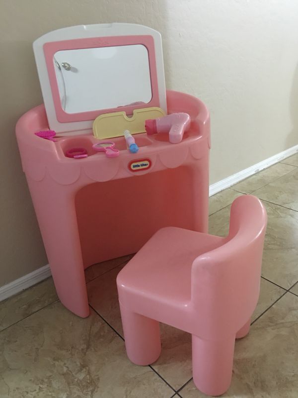 Little Tikes Vanity For In Peoria Az Offerup