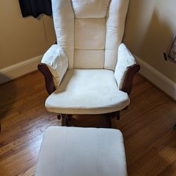 Storkcraft Glider Chair And Ottoman