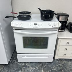 fridge /Stove/Microwave All One Set 