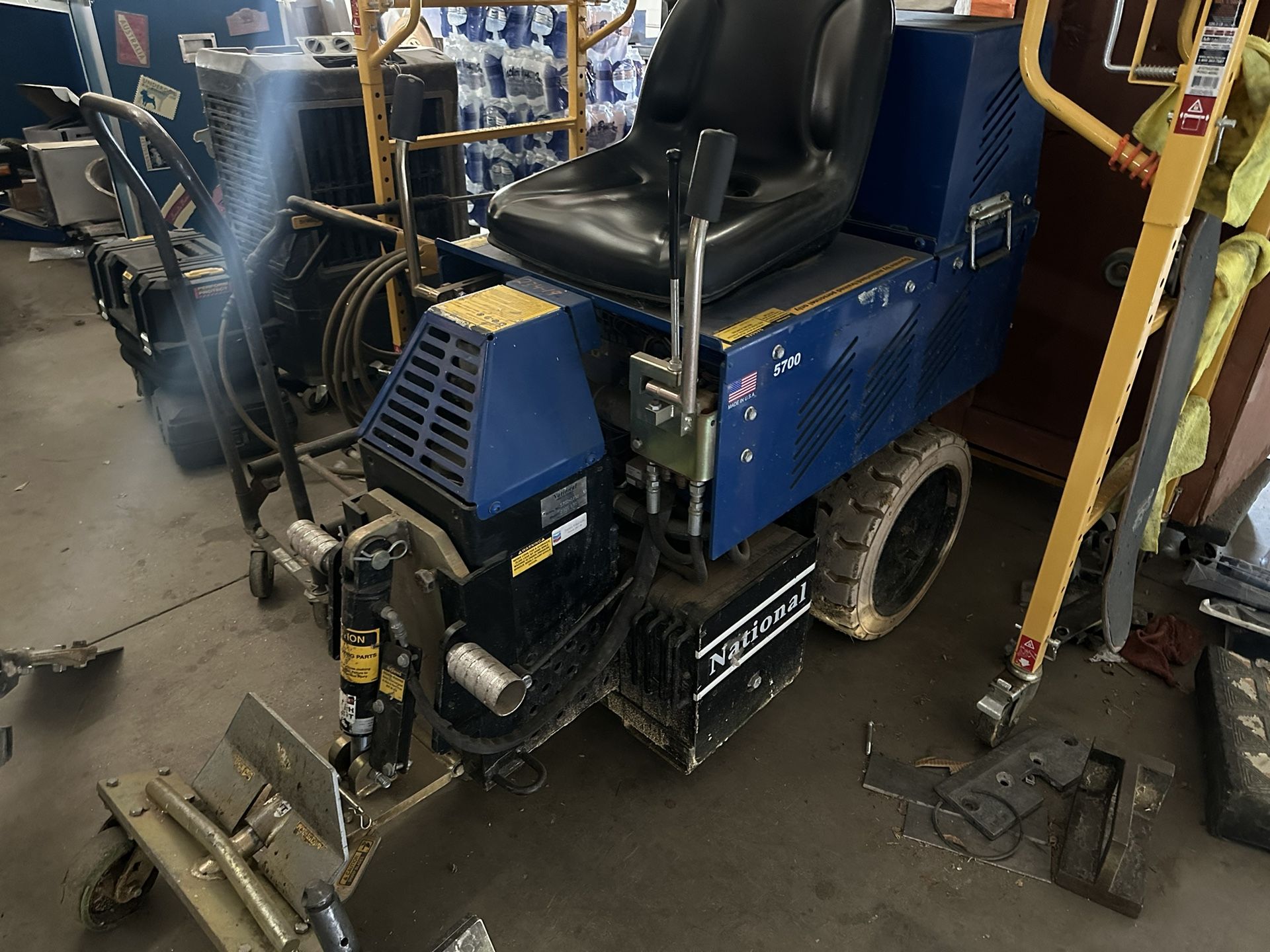 National 5700 Ride On Floor Scraper NEW BATTERIES for Sale in Mesa