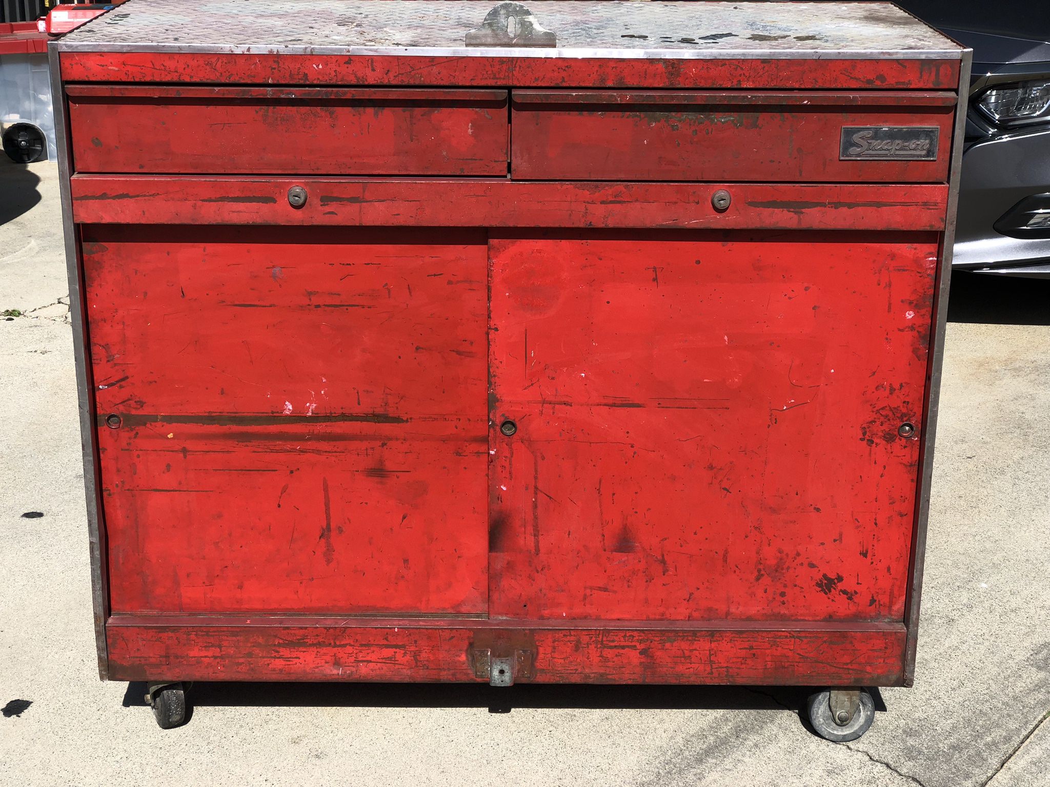 Snap - On Tool Box (vintage ) Asking $375  or best offer