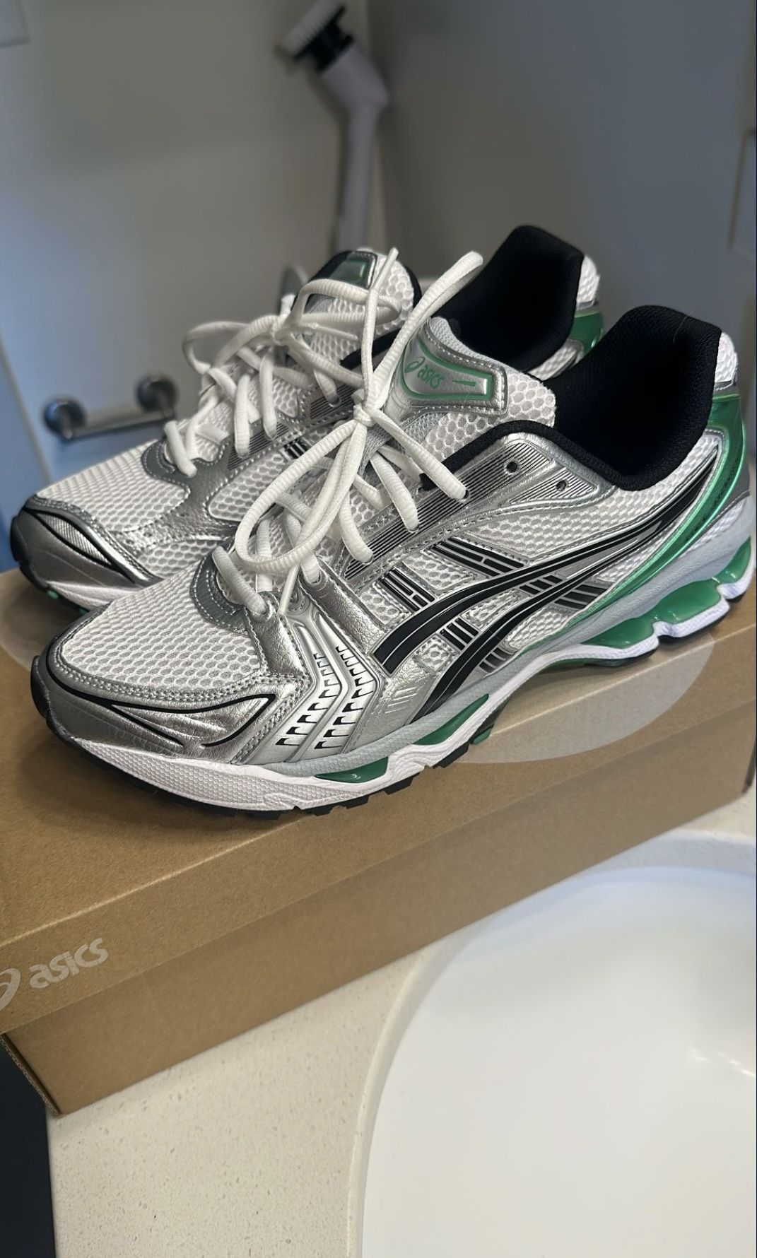 ASICS Size 9.5