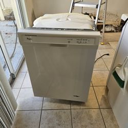 Whirlpool Dishwasher 