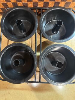 4-Cavity Mini Bundt Cake Pan Set