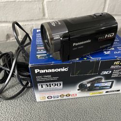 Panasonic HDC-TM90 High Definition Camcorder - Like New for Sale in  Houston, TX - OfferUp