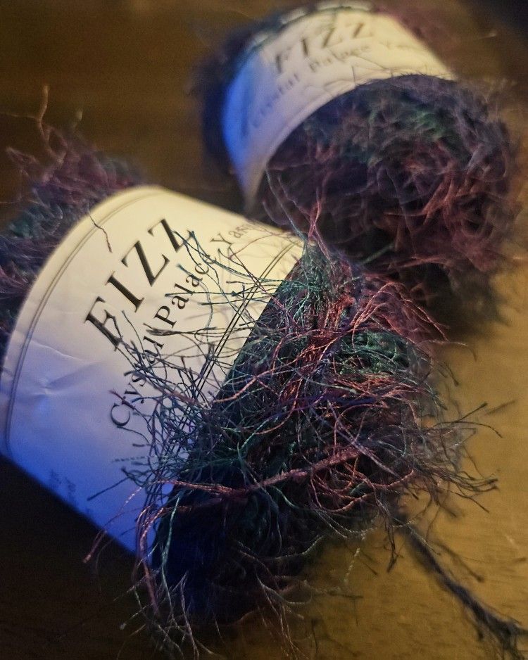 Fizz crystal yarn color 7122