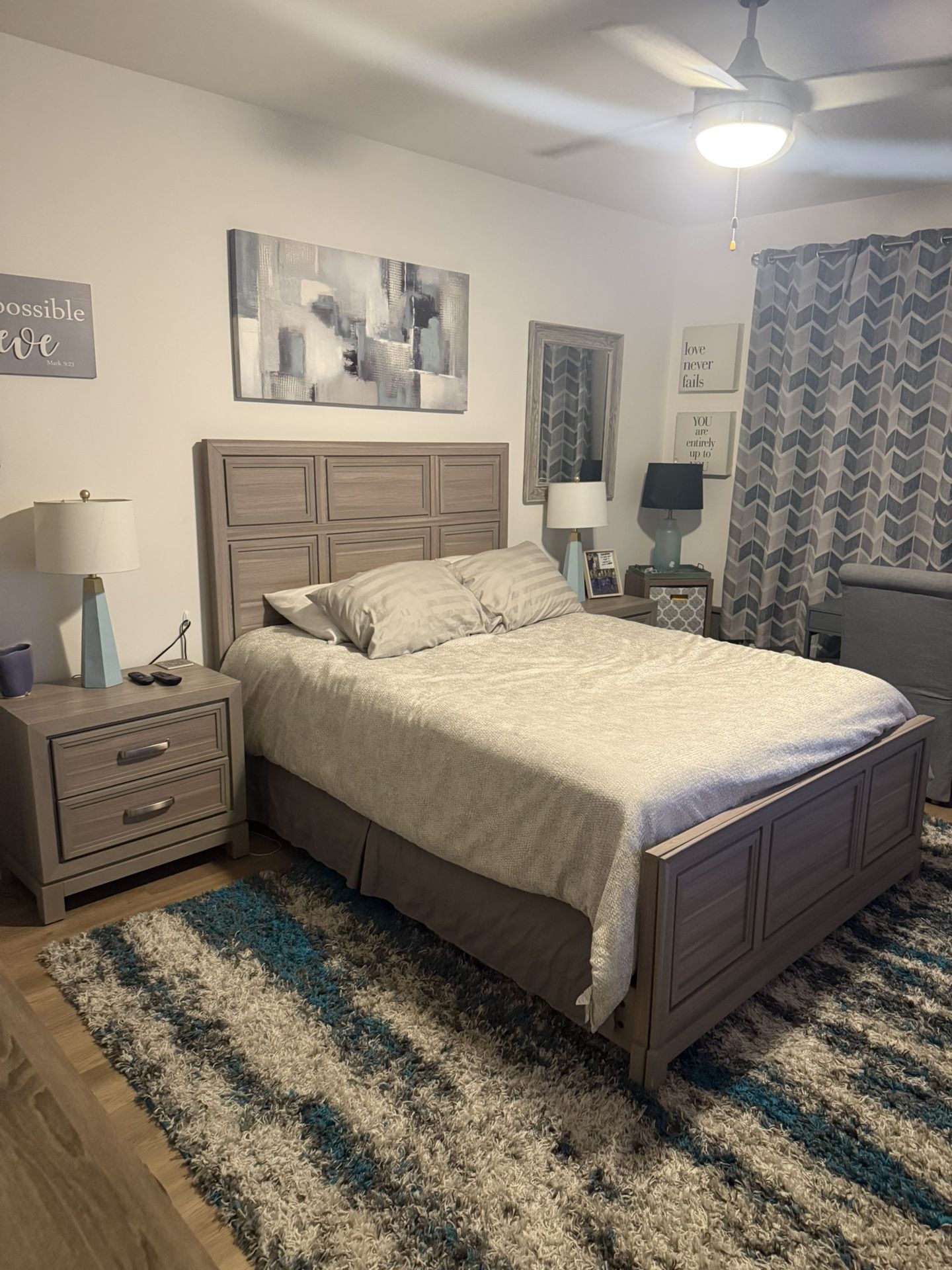Gray Bedroom Set Including Queen Size Bed, Dresser With Mirror, And Two Night Stands