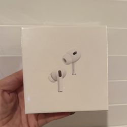 AirPods Pro With MagSafe Charging And Noise Cancellation, New