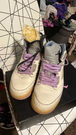 We the best Jordan 5s