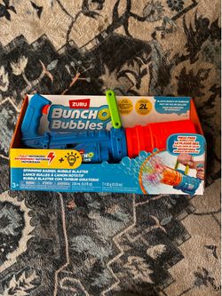 ZURU Bunch O Bubbles Spinning Barrel Bubble Blaster Launcher LED Light Up