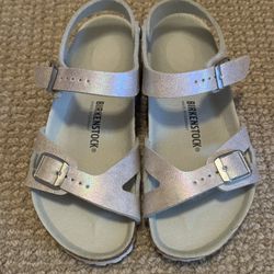 Girls Birkenstock sandals