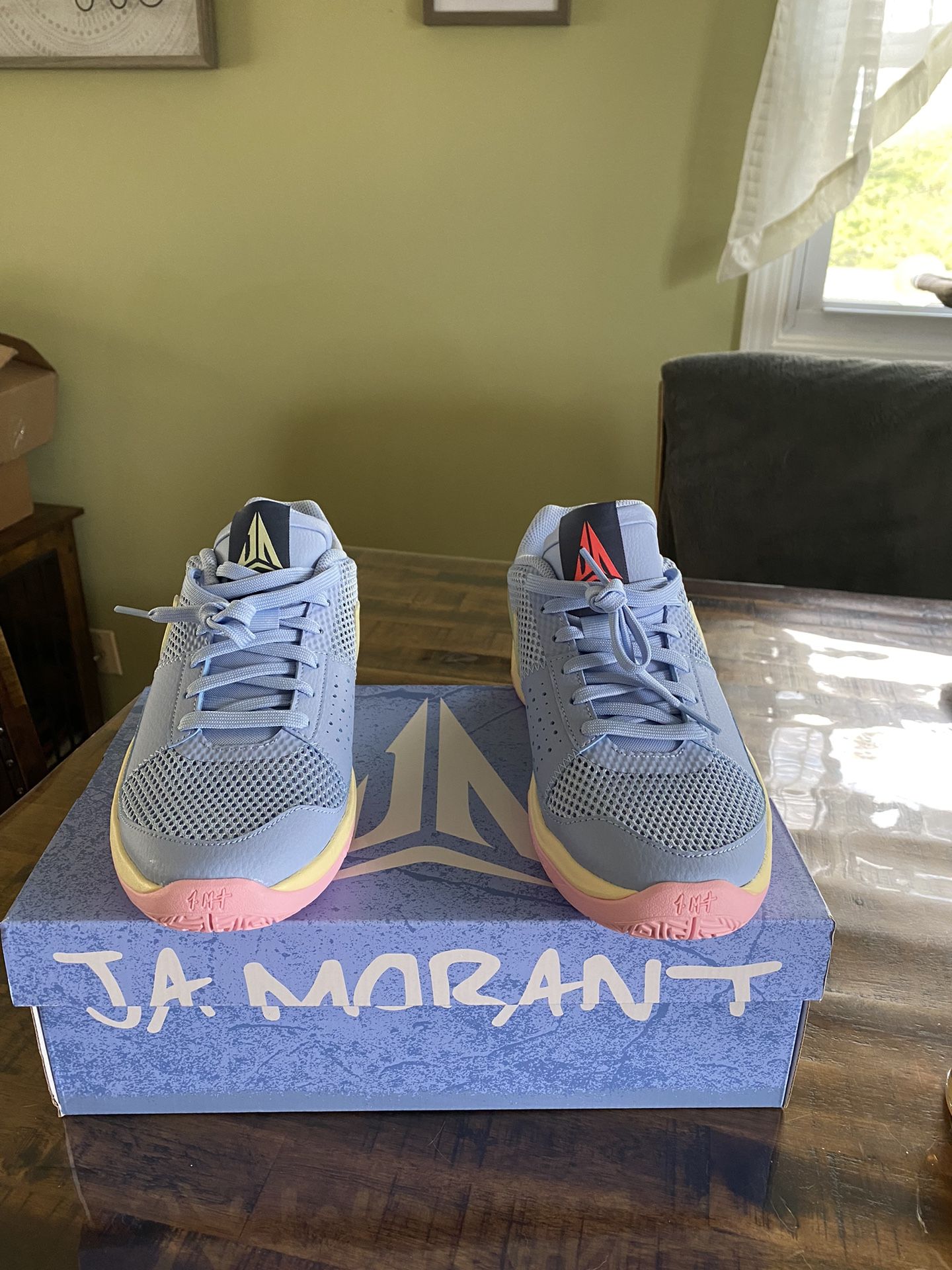 JA MORANT DAY 1 SIZE 7y GRADESCHOOL