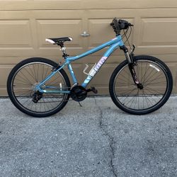 Marin Wildcat Trail 1 Bike 27.5” Inch wheel tire women  Series 1 aluminum frame  low standover SR Suntour suspension fork up-front disc brakes Bicycle