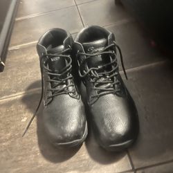 Black Ssport steel toe