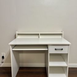 White Desk 