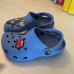 Crocs 10c