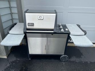 Weber Genesis 3 burner grill