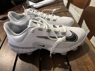 Nike mens Alpha Huarache Elite 4 Baseball Cleats Size 10.5