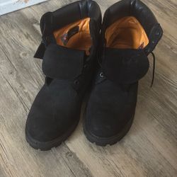 Timbs Size 10