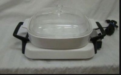 Corning Ware Electric Skillet Warmer Electromatic Model P-12ES with Plain White Skillet 