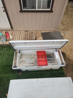 XL Weather Guard Tool Box