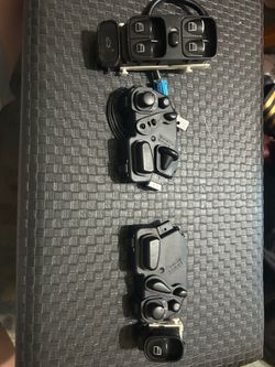 2001-2006 MERCEDES BENZ W203 FRONT BOTH LEFT AND RIGHT SIDE WINDOW SWITCHES AND SEAT CONTROL MODULE