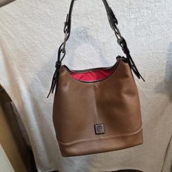 Dooney & Bourke Gracie Pebbled Hobo bag Saddle Tan / Red Interior & Dust Bag EUC