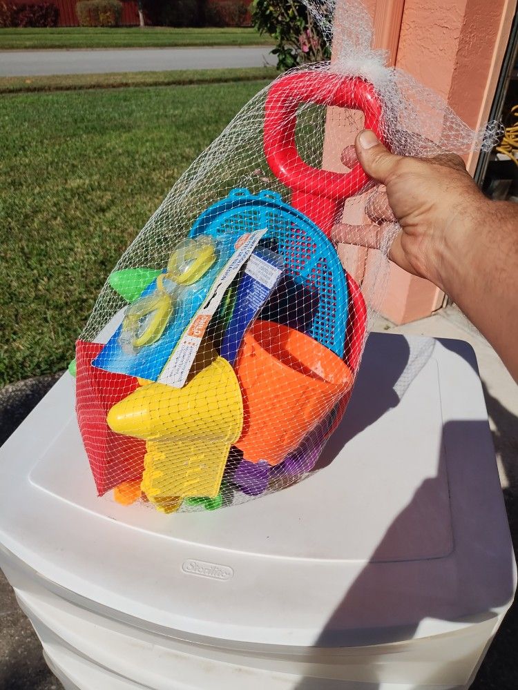 Sandcastle Pool Beach Set