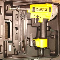 DeWalt Nail Gun 