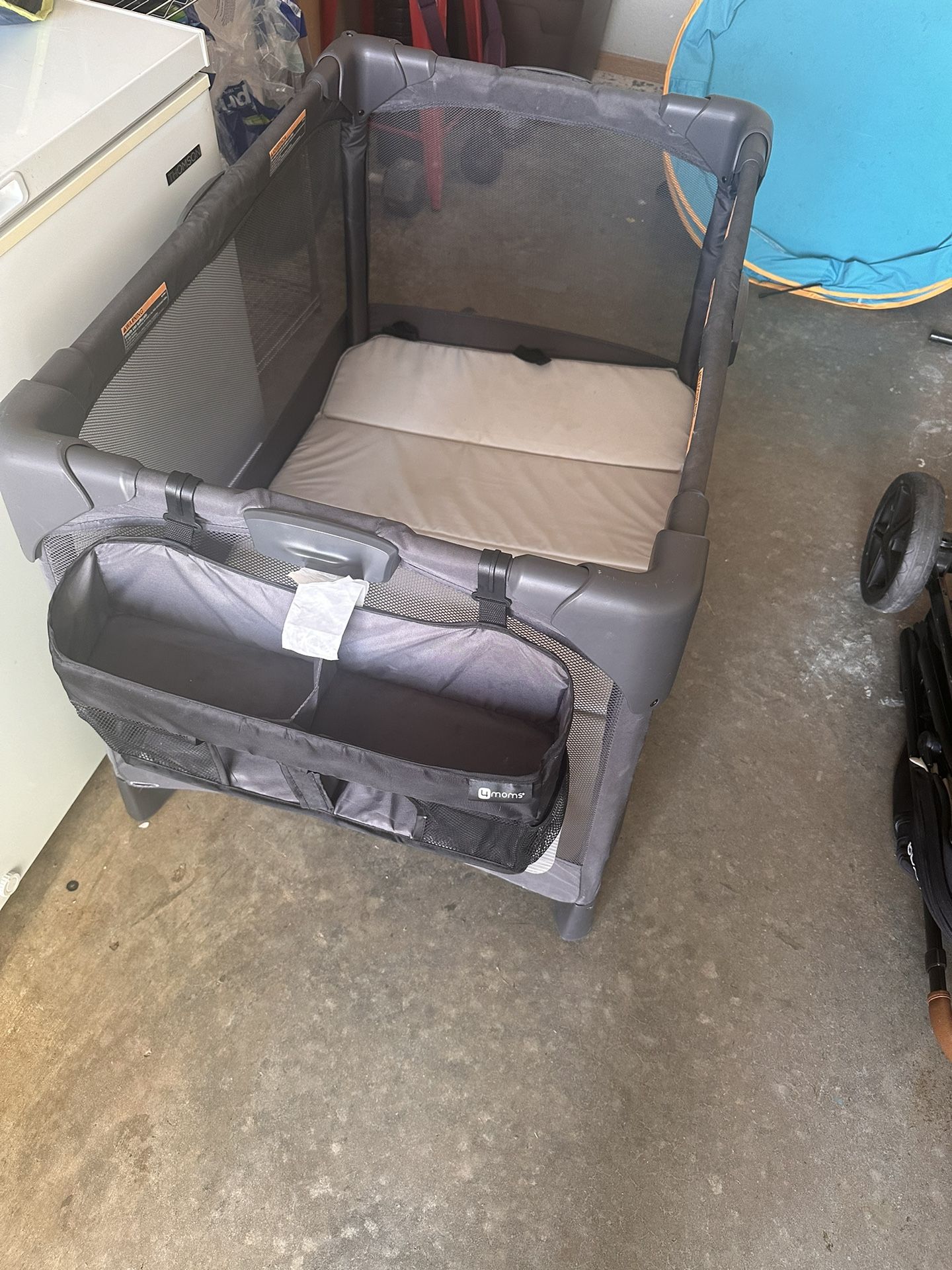 4moms Portable Baby Bassinet