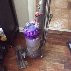 dyson DC41 