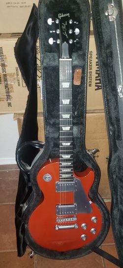 2003 Gibson Les Paul Studio with Platinum hardware and factory case.