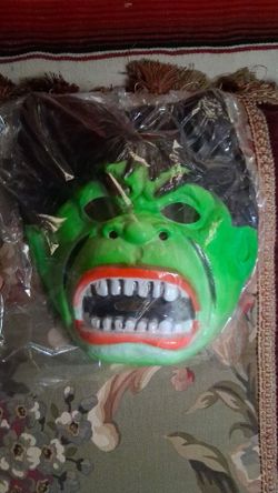 Vintage Halloween child plastic mask Hulk