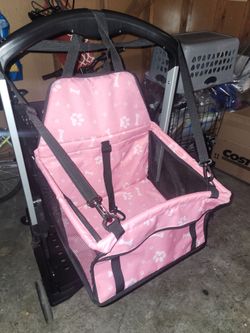 Pet booster seat