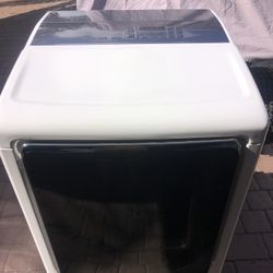 LIKE NEW SAMSUNG DRYER
