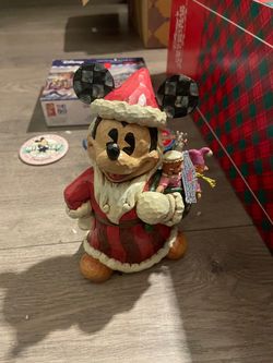Mickey / pins