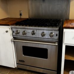 Gas range 30” Viking professional 