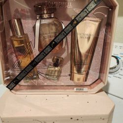 Victoria's Secret Bombshell Seduction Perfume Set Velvet Gift Box