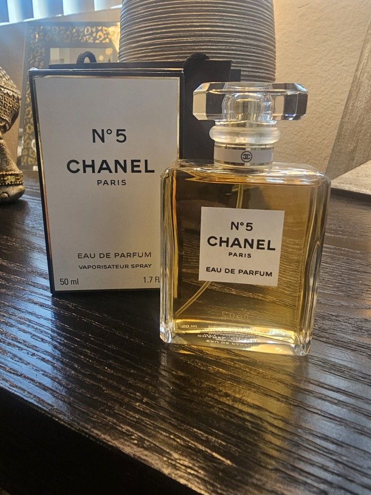 Chanel Perfume 