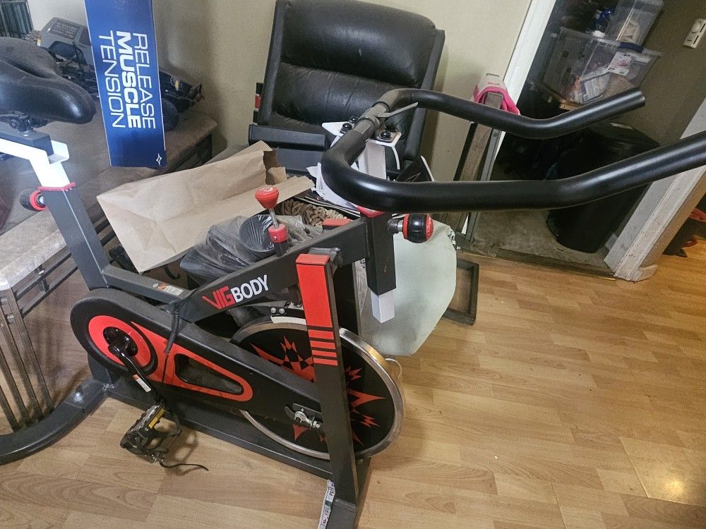 Stand Alone Bike And Treadmill