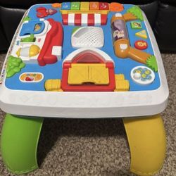 Fisher Price Play/learning  Table 