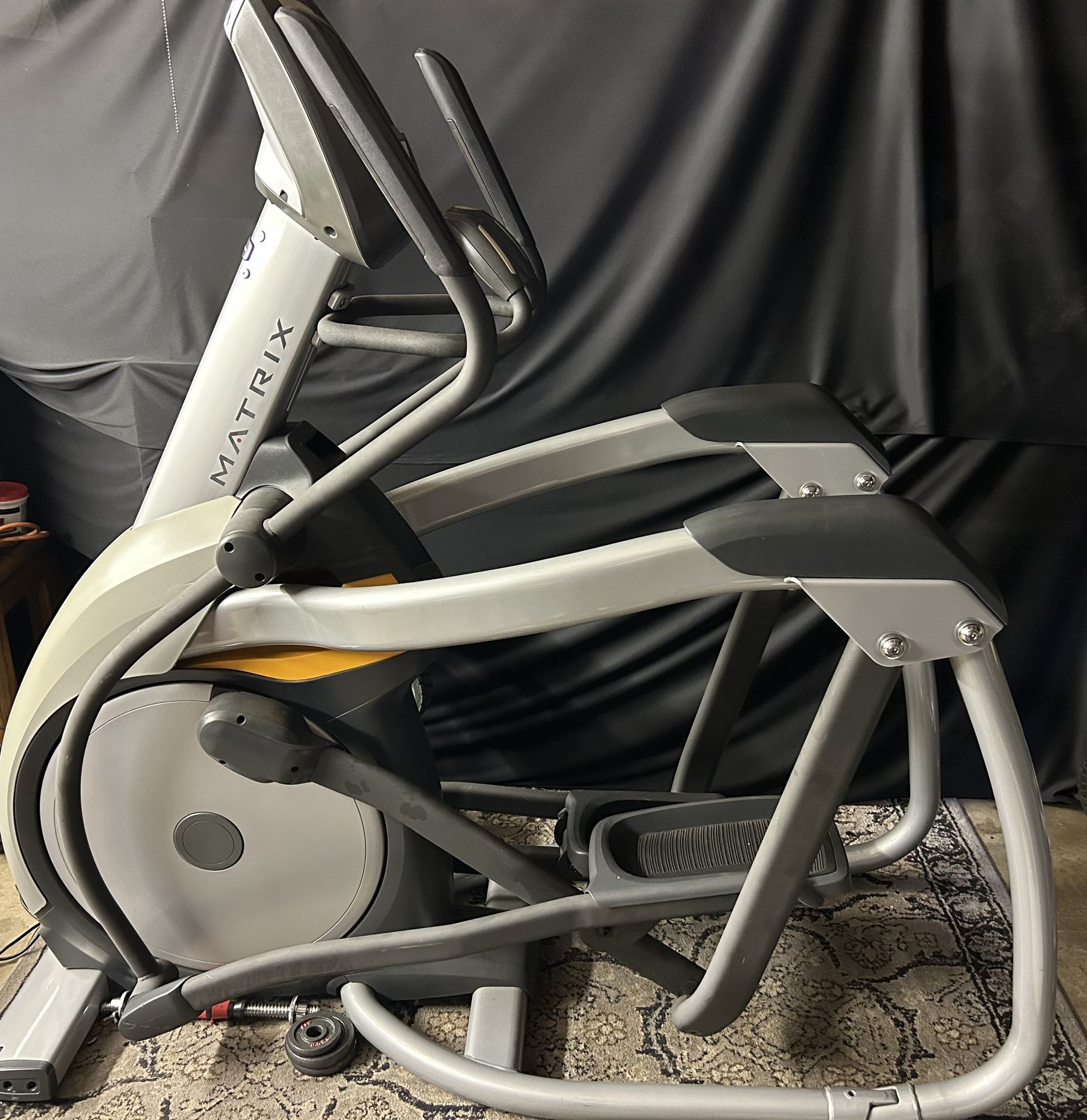 Matrix Elliptical Machine