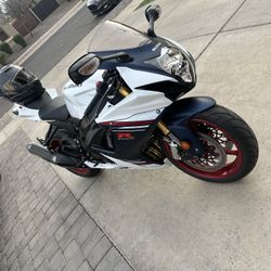 Gsxr750