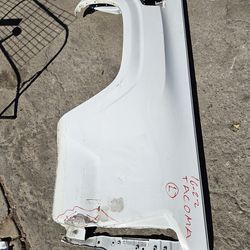 Toyota Tacoma left bed side oem