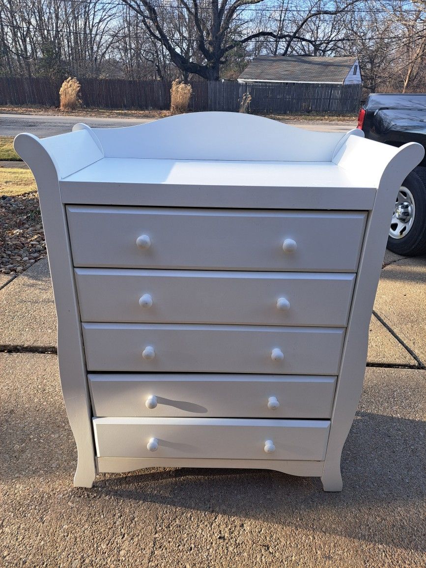 Used White Dresser for Sale in Parma, OH OfferUp