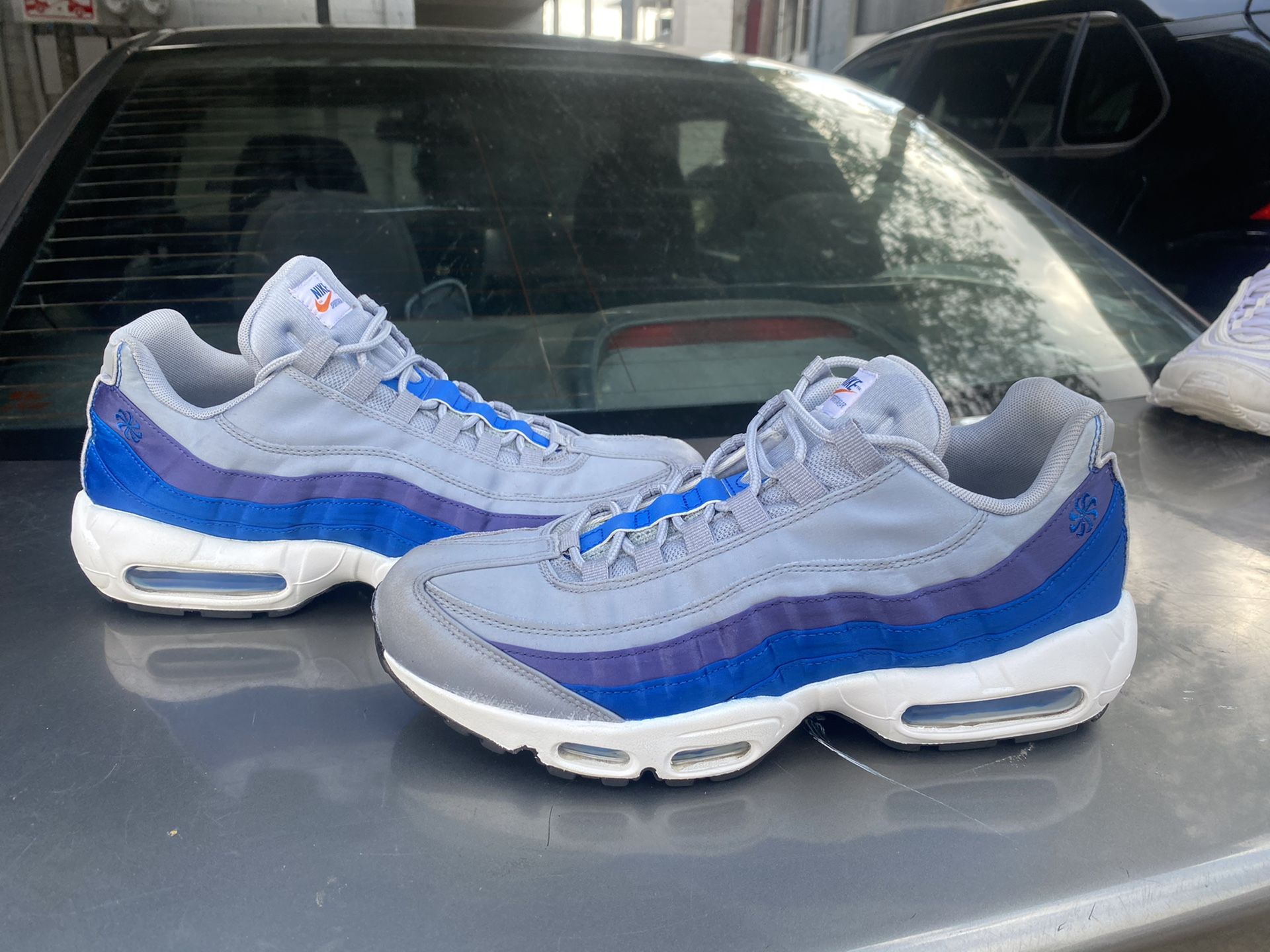Nike Air Max 95 Blue New Size 10.5 Men