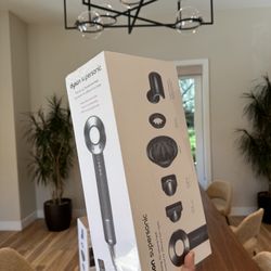 Dyson Supersonic Hairdryer 