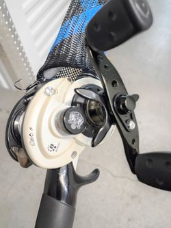 Abu García Baitcaster Veritas Revos3 combo